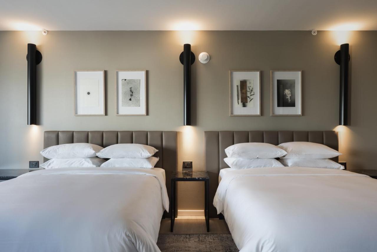 Bellwort Hotel Гуадалахара Екстериор снимка