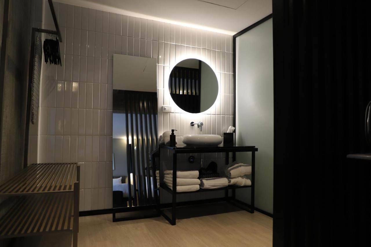 Bellwort Hotel Гуадалахара Екстериор снимка